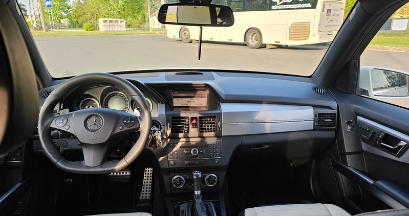Mercedes-Benz GLK cena 67650 przebieg: 232000, rok produkcji 2009 z Krapkowice małe 137